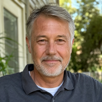 Mike. 58, mechanic